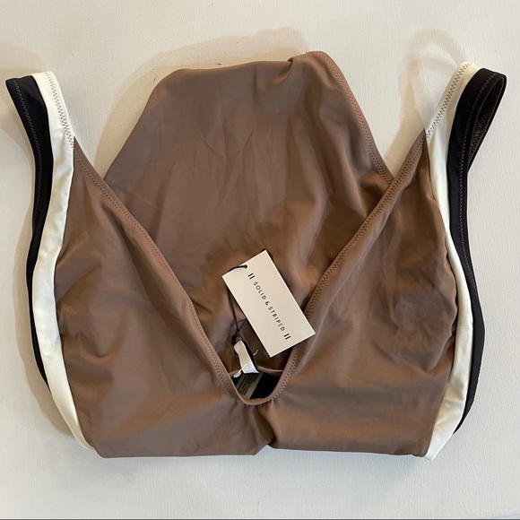 Solid & Striped one piece bathing suit - Picture 6 of 7